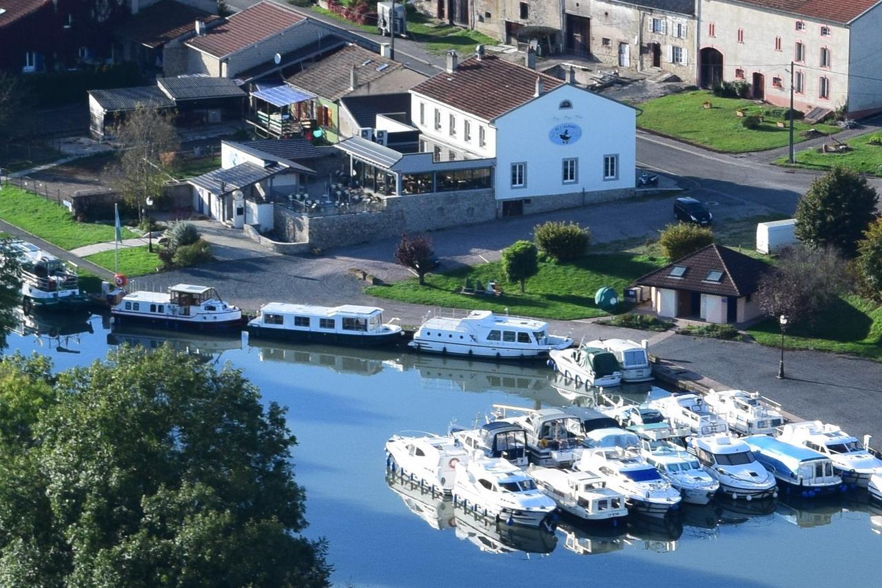 Maizieres-les-VicDomaine Du Port Sainte Marie别墅 外观 照片